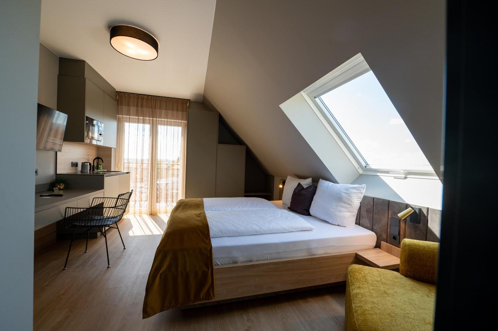 V Business Apartments Μπέμπλινγκεν Εξωτερικό φωτογραφία
