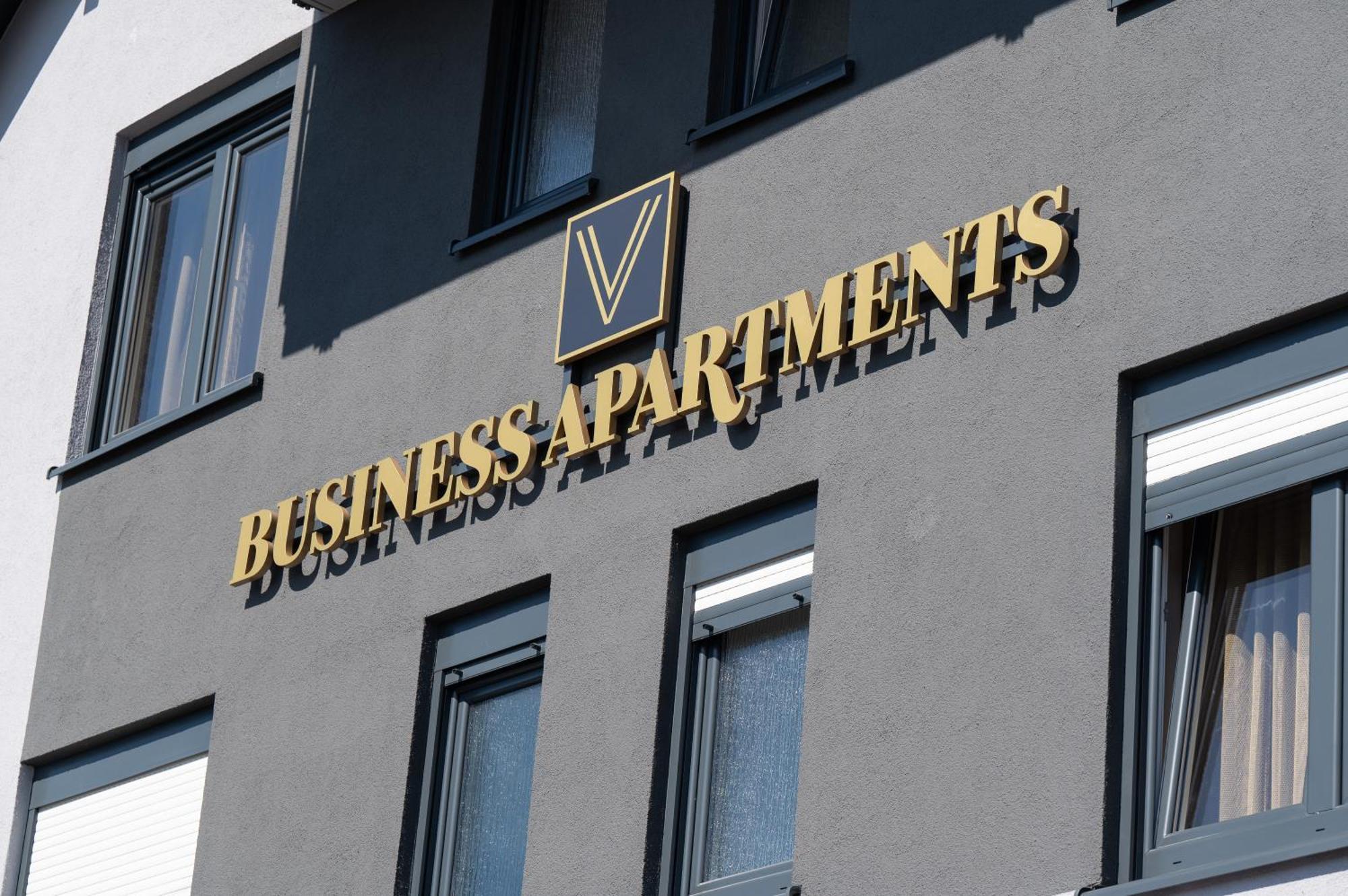 V Business Apartments Μπέμπλινγκεν Εξωτερικό φωτογραφία